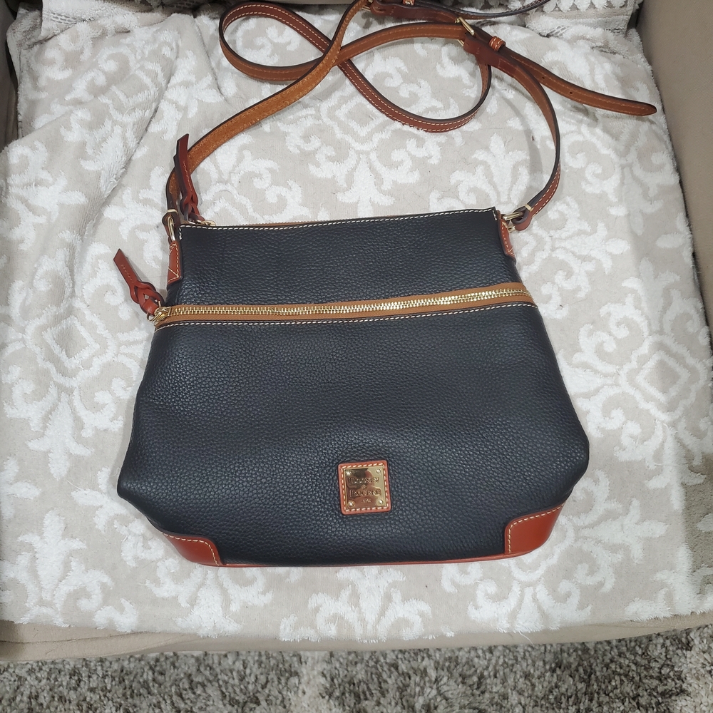IUC Dooney & Bourke Black and Brown Crossbody Bag